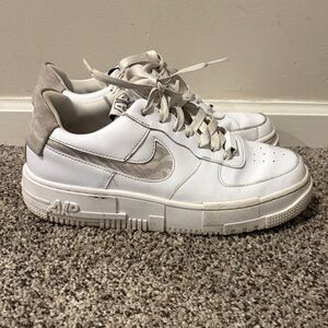 Nike Women's White and Gray Sneakers